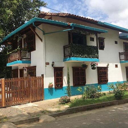 Casa Huespedes El Ensueno Hotel Jardin Ngoại thất bức ảnh